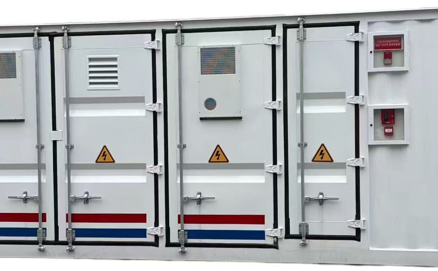 BESS containers staged for island delivery in a Caribbean solar project