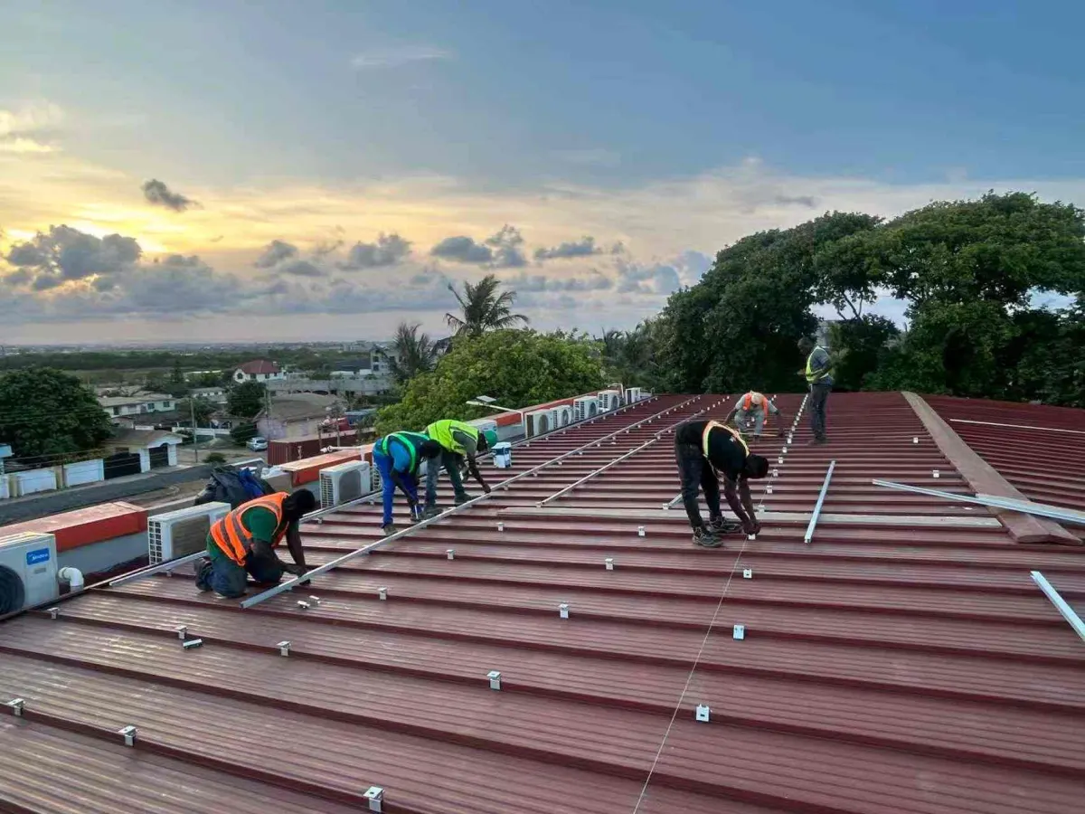 Solar system Ghana reference: 250kW hotel rooftop array installed by our own engineers